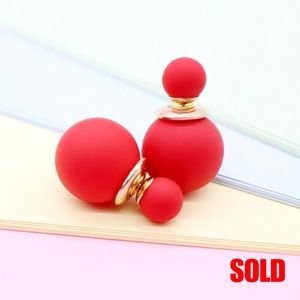 SOLD !!!! $15 Pearl Ball double sided earrings Red